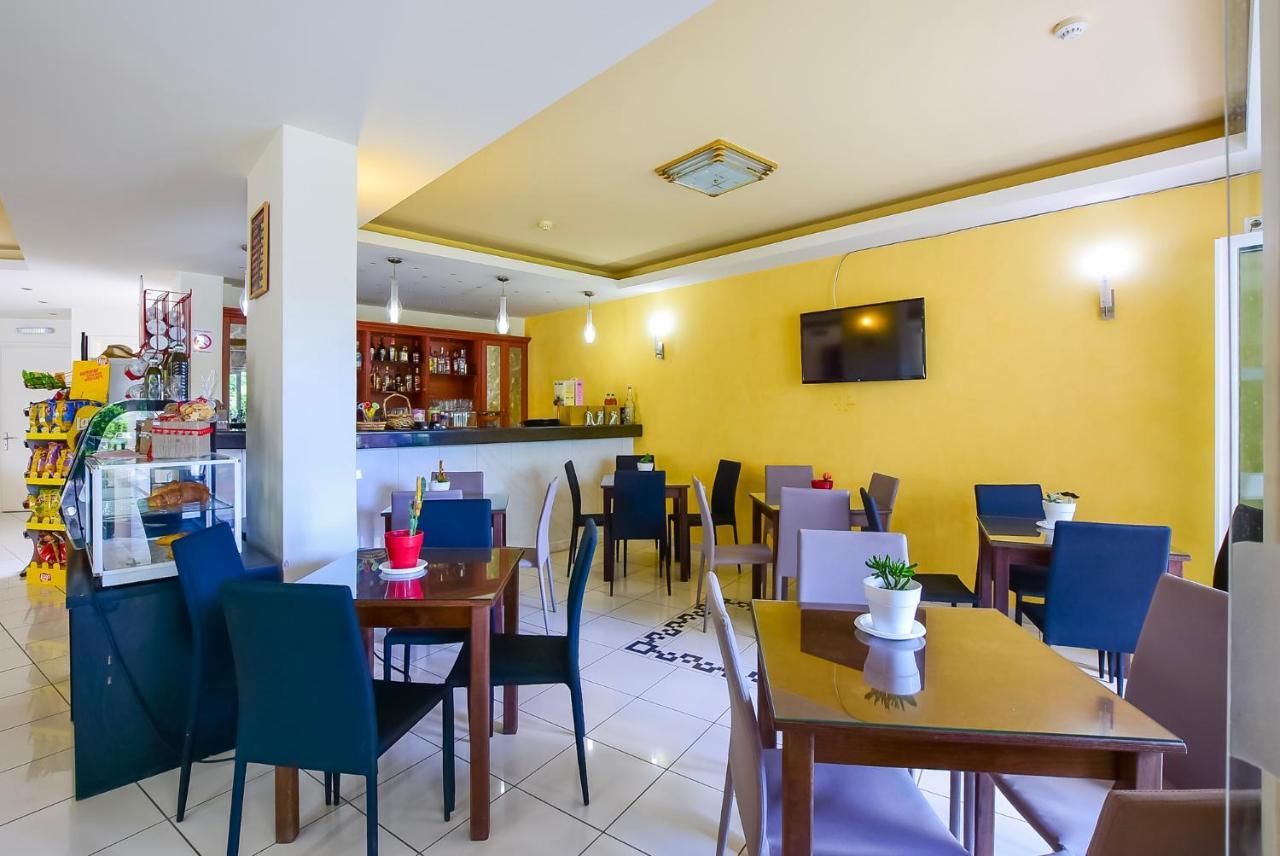 Timos Hotel Лаганас Экстерьер фото