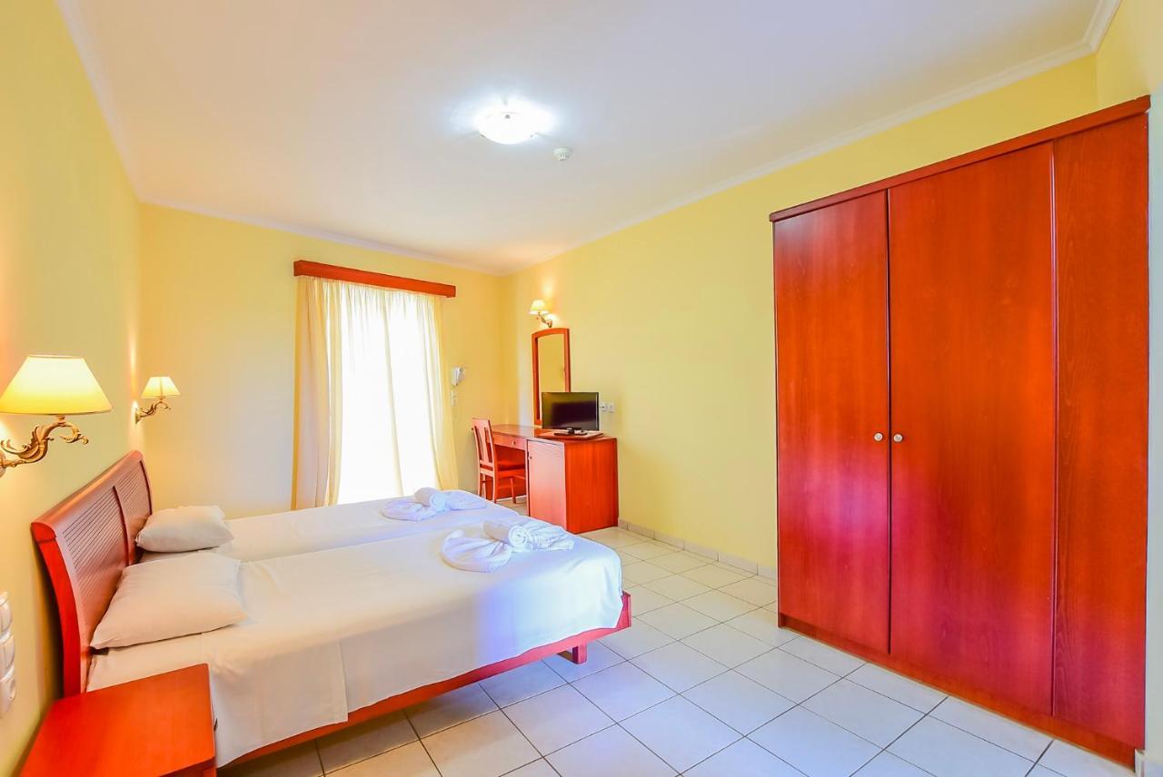 Timos Hotel Лаганас Экстерьер фото